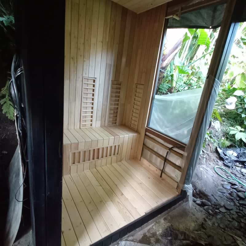 Sauna interior with a jungle outlook in Bali